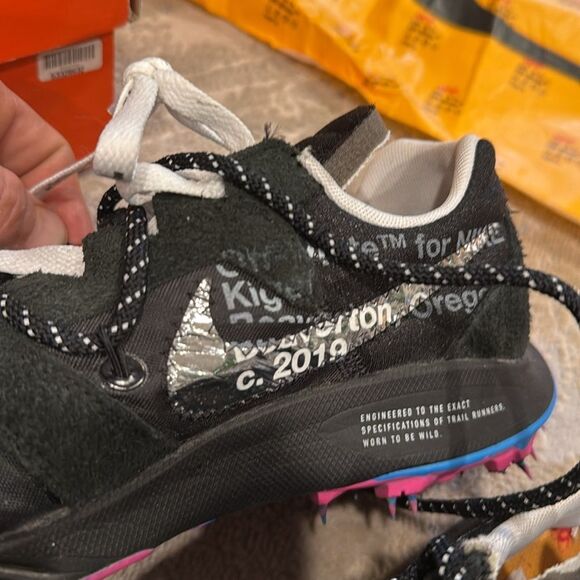 Off White x Nike Zoom Terra Kiger sneakers size 9.5 in very good used condition - Picture 5 of 13